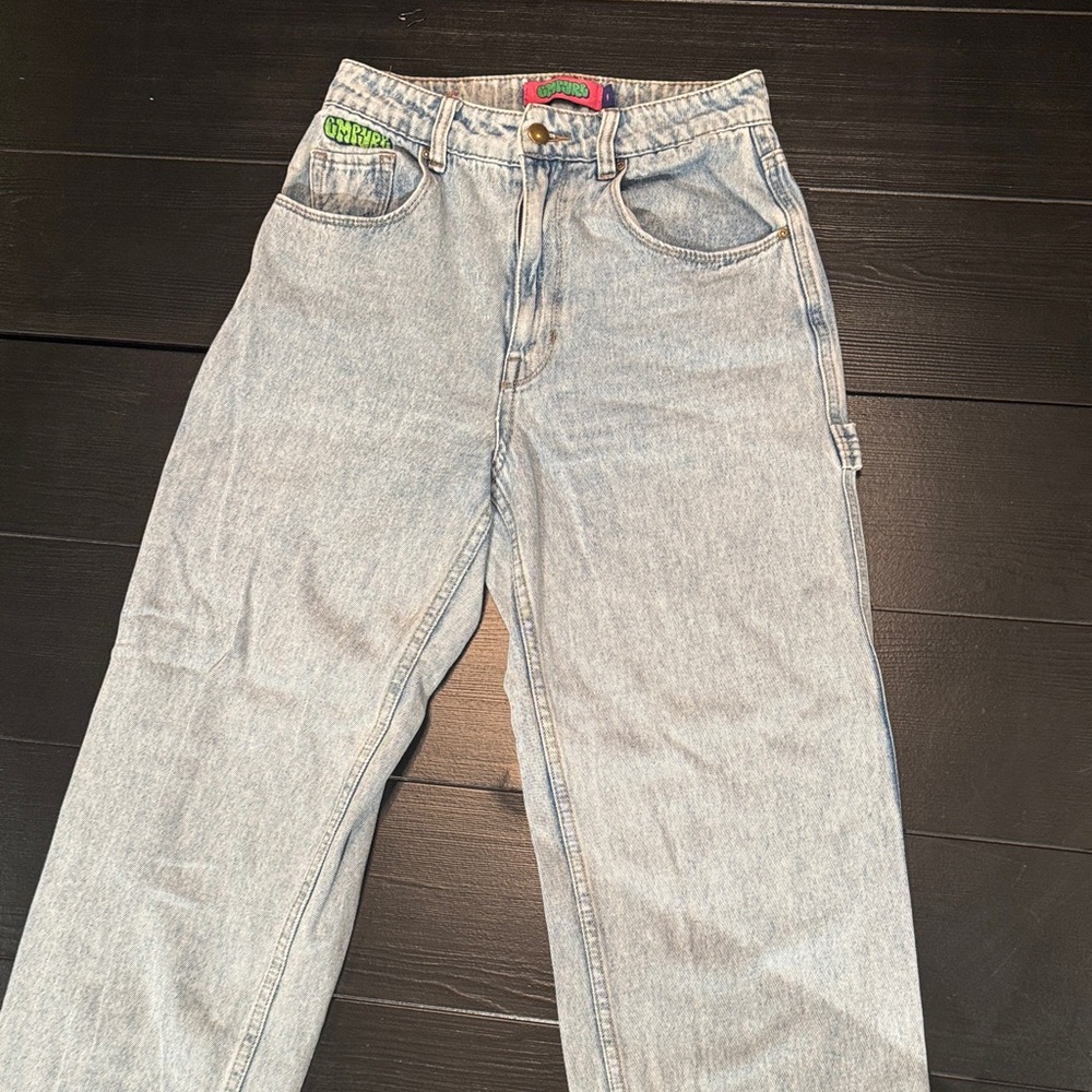 Zumiez Light Wash Straight Leg Women's Jeans